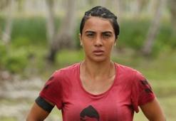 Survivor Sabriye'nin mini etekli pozları olay oldu!