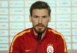 Serdar Aziz'den alkışlanacak hareket!
