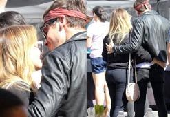 Hilary Duff sevgilisi ile sokak ortasında böyle yakalandı!