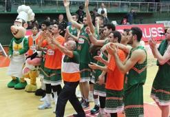 Banvit ilk galibiyetini aldı