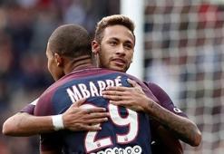 Neymar'a iki maç ceza