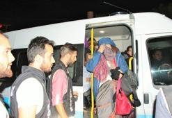 Casusluktan aranıyordu, FETÖ'cülerle kaçarken yakalandı!