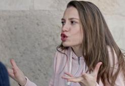 Serenay Sarıkaya hayatının şokunu yaşadı!