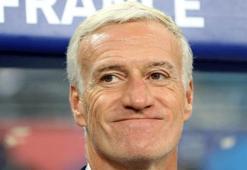 Deschamps'ın sözleşmesi 2020'ye kadar uzatıldı