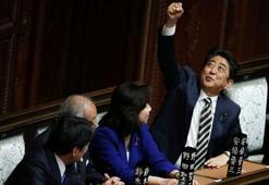 Japonya başbakanı yeniden seçildi