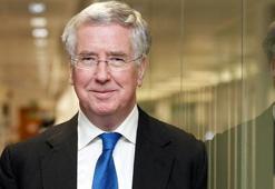 İngiltere Savunma Bakanı Fallon istifa etti!