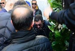 Ünlü şarkıcıya büyük ayıp! Cenazede selfie yapmak isteyen kadına tepki