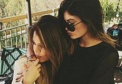 Hamile olan abla-kardeş herkesi şaşırttı!