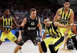 Fenerbahçe Bamberg'i rahat geçti