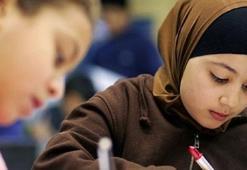Avrupa'da skandal! Tesettürlü kızlara...