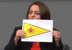Alman meclisinde terör bayrağı açtı!