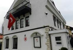 Türkiye'nin Prizren Başkonsolosluğuna molotofkokteyli atanlara hapis cezası