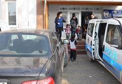 Suriyeli aile, TIR'la Yunanistan'a kaçarken yakalandı