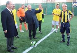 Mosturoğlu oynadı Yıldırım izledi