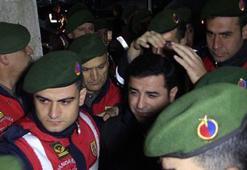 Mahkeme Demirtaş ile ilgili kararını verdi!