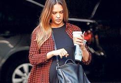 İşkolik Jessica