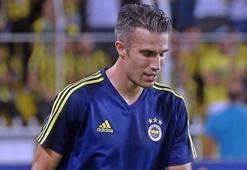 Persie F.Bahçe'yi ikiye böldü...