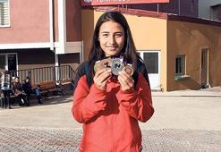 Karanlık dünyanın şampiyon yıldızı