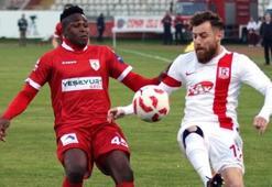 Kulüp karıştı! 10 futbolcu TFF’ye başvurdu!