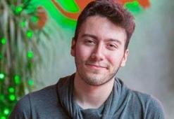 Enes Batur kimdir?