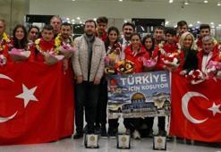Kros Milli Takımı yurda döndü