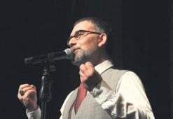 Mevlana'yı şiirle andı!