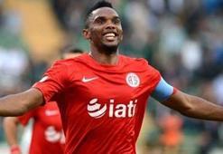Samuel Eto'o depremi!