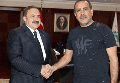 Bakan Veysel Eroğlu yazdı, Haluk Levent söyleyecek