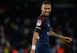 Real Madrid, PSG'li Neymar'a çılgın teklif!
