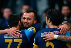 Zirvenin sahibi Ankaragücü!