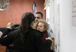 Filistinli Ahed Tamimi'nin gözaltı süresi uzatıldı