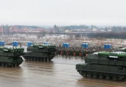 Hmeymim’deki Rus hava savunma sistemi militanların füzelerini vurdu