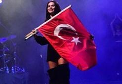 Inna'dan Türk bayraklı yeni yıl mesajı!