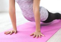 'Yoga menopoz belirtilerini azaltabilir'