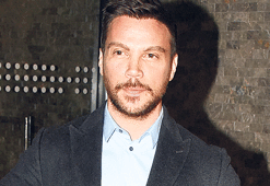 Murat'lara ağır taş