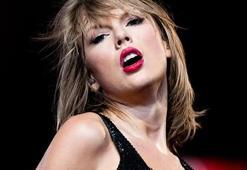 Taylor Swift kesenin ağzını açtı! Hayranına ev aldı...