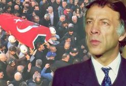 Usta oyuncu M&#252;nir &#214;zkul&#39;a son veda...