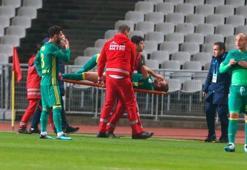 F.Bahçe'de sakatlık şoku! Gözyaşlarıyla terk etti