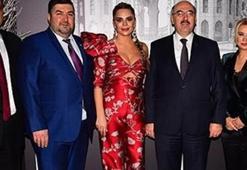 Ünlü isimlerden işitme engelli çocukların eğitimine destek!