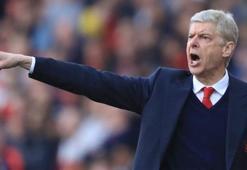 Arsene Wenger transferi resmen açıkladı