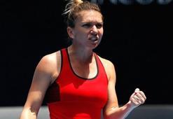 Avustralya Açık’ta zor maçı Halep kazandı