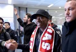 Dünya yıldızı imza için İstanbul'a geldi!
