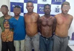 Eşinin gözü önünde tecavüz edip kadını yediler!