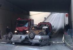 Pendik'te otomobil üst geçitten uçtu