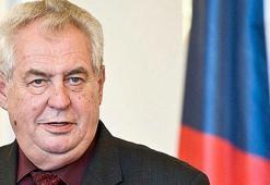 Çekya'da cumhurbaşkanlığı seçimini Zeman kazandı