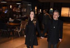 Evli ve mutlu