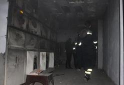 Trafo patladı, mahalle karanlığa büründü