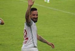 Deniz Naki'ye 42 ay futboldan men cezası!