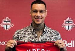Van der Wiel'in yeni adresi MLS