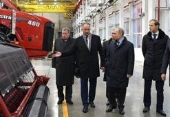 Putin: Traktör şoförü olacağım